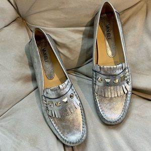 Vaneli Women Metalic Silver Loafer Flats Size 10 NEW $145.00